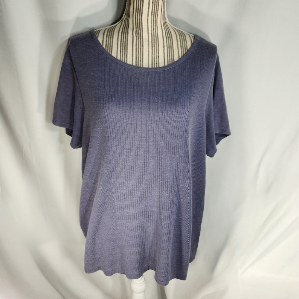 Essentials Purple Short Sleeve Top w/ Ribbed Front Panel Size 2X